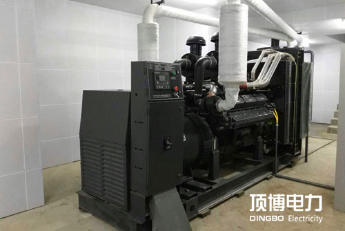 
600KW上柴发电机组机房展示